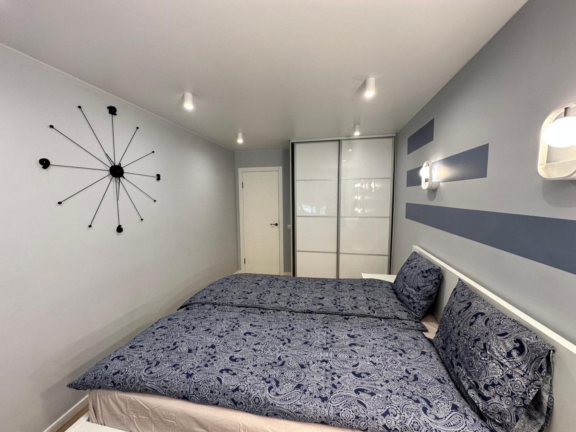 Parkside Escape: Stylish 1-Br Apartment Rīga Exterior foto